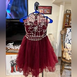 Ellames short formal dress